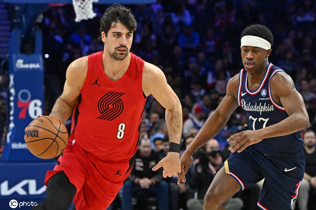 阿夫迪亚25分埃奇库姆18+12 开拓者不敌76人